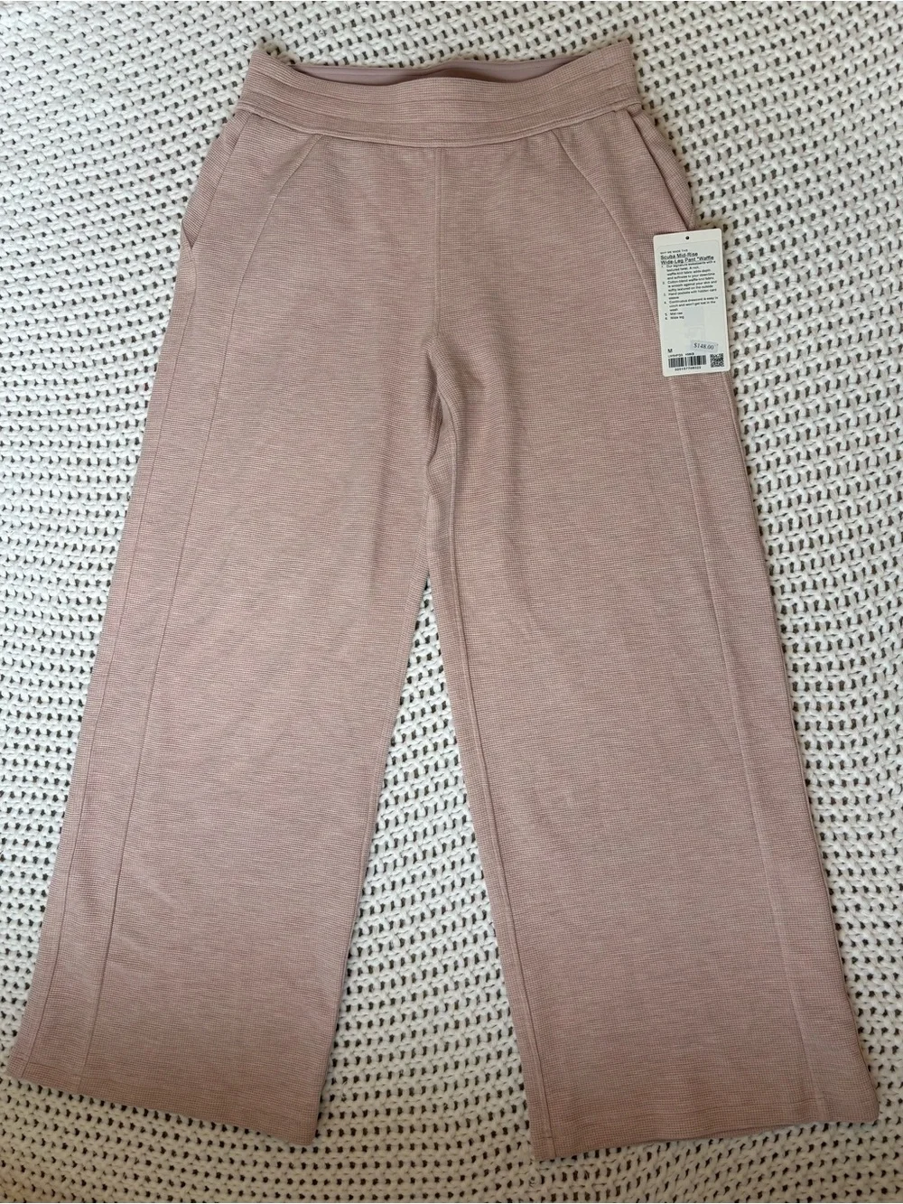 lululemon scuba mr wide leg pant waffle in heathered mink berry size m *hemmed